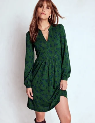 Naomi Relaxed Jersey Dress Dark Green, Dainty Meadow