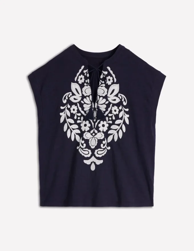 Nina Embroidered Notch T-shirt Navy Embroidery Nina Embroidered Notch T-shirt Navy Embroidery