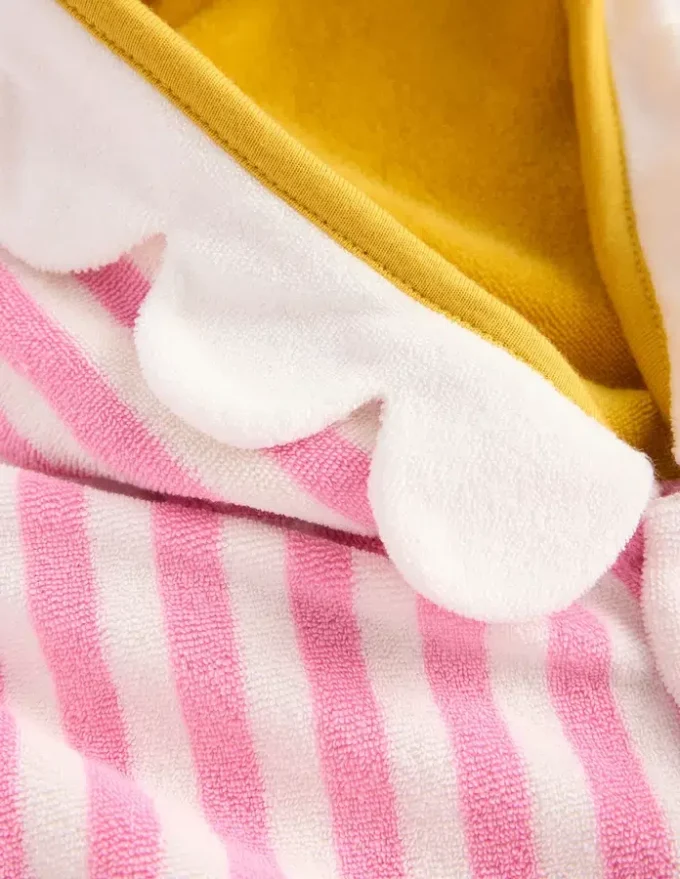 Novelty Towelling Throw-on Pink Flower Novelty Towelling Throw-on Pink Flower