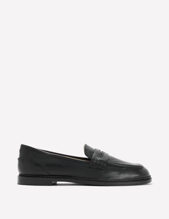 Nya Penny Loafers Black