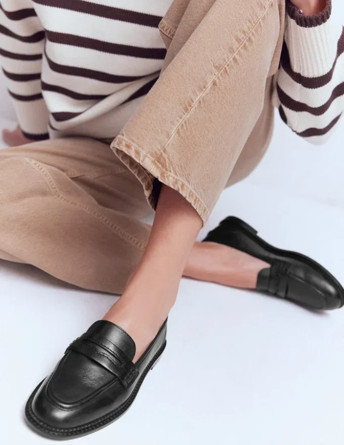 Nya Penny Loafers Black