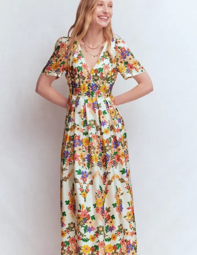 Pleat V-neck Dress Multi Meadow Flowers Pleat V-neck Dress Multi Meadow Flowers
