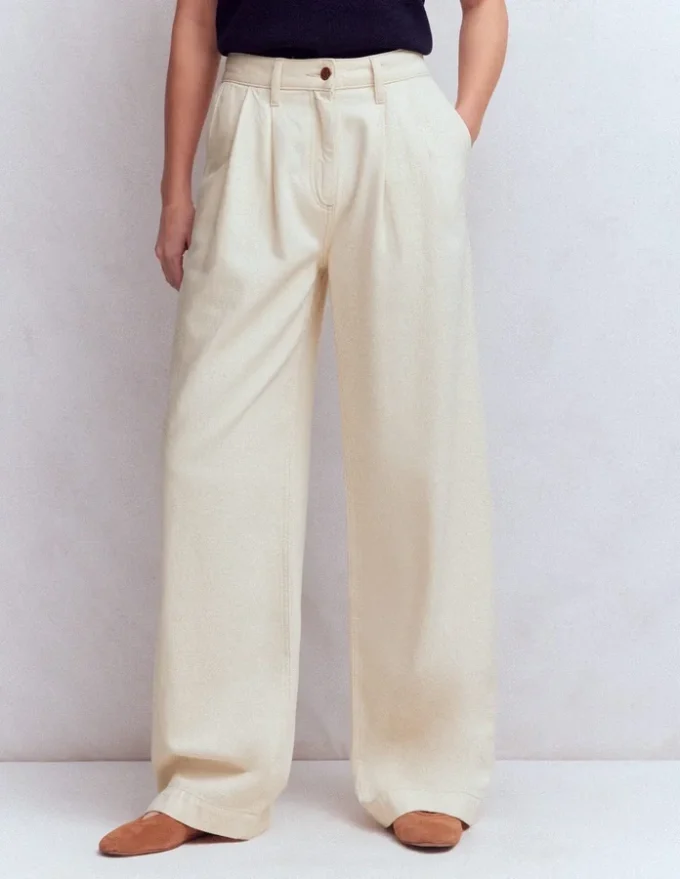 Pleated Wide Leg Jeans Ecru Pleated Wide Leg Jeans Ecru