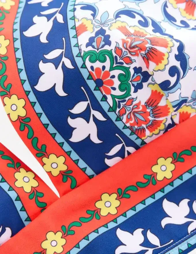 Porto V-neck Bikini Top Multi, ornamental trellis Porto V-neck Bikini Top Multi, ornamental trellis