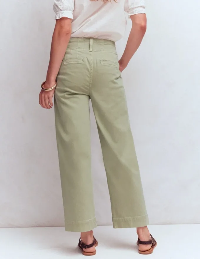 Primrose Cropped Pants Soft Green Primrose Cropped Pants Soft Green