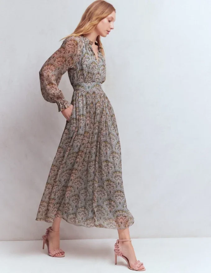 Romantic Ruffle Neck Dress Multi Paradise Gardens Romantic Ruffle Neck Dress Multi Paradise Gardens