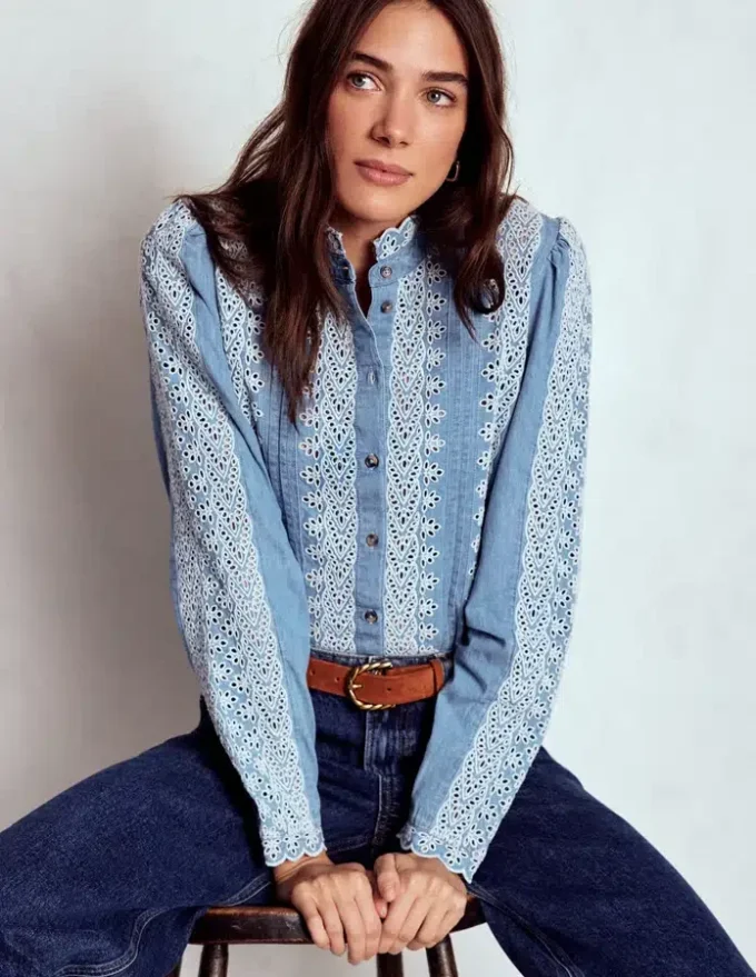Savannah Broderie Top Chambray