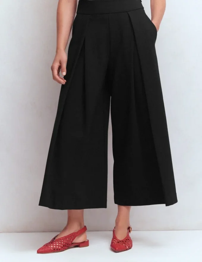 Single Pleat Ponte Culotte Black Single Pleat Ponte Culotte Black
