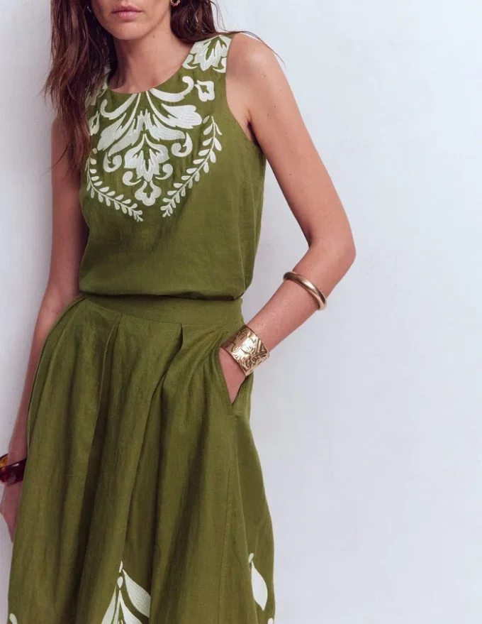 Sofia Embroidered Linen Top Woodland Green Sofia Embroidered Linen Top Woodland Green