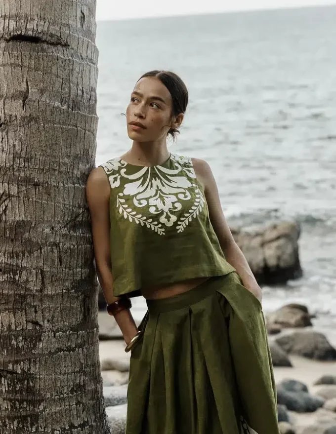 Sofia Embroidered Linen Top Woodland Green Sofia Embroidered Linen Top Woodland Green