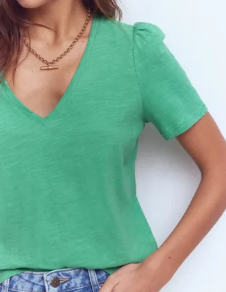 Sophie V-neck Slub T-shirt Aloe Green
