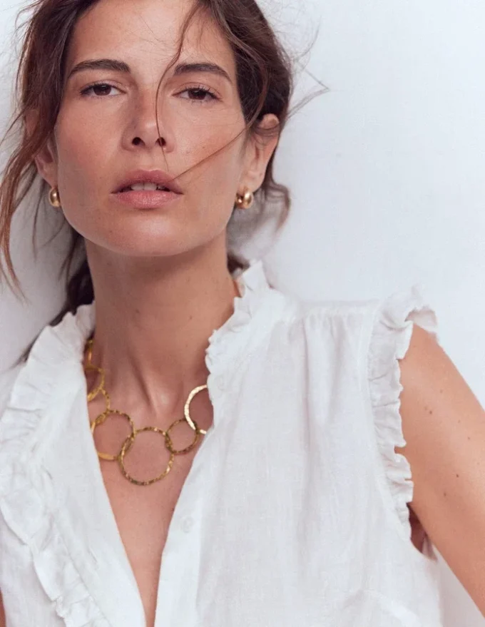 Statement Circle Necklace Gold Colour Statement Circle Necklace Gold Colour