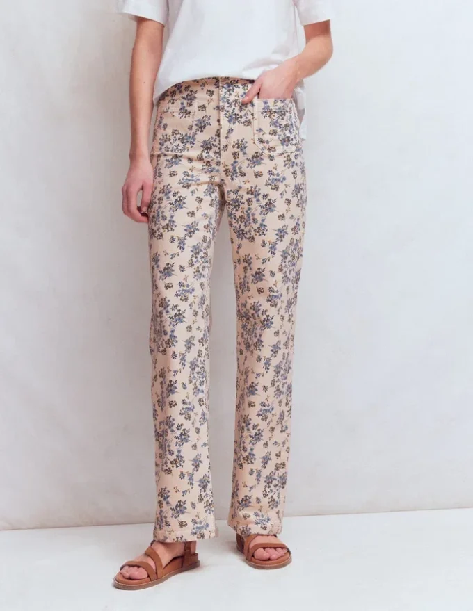 Straight Leg Pocket Jeans Ivory Floral Straight Leg Pocket Jeans Ivory Floral