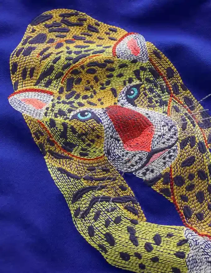 Superstitch T-Shirt Surf the Web Leopard Superstitch T-Shirt Surf the Web Leopard