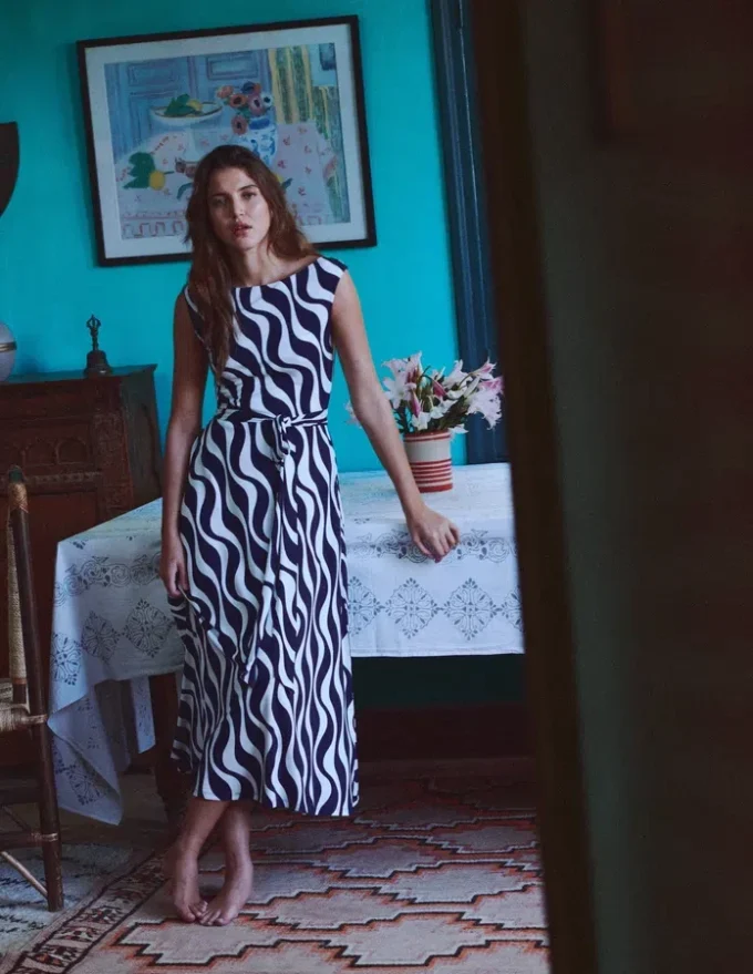 Tamsin Jersey Midi Dress French Navy, Rhythmic Wave Tamsin Jersey Midi Dress French Navy, Rhythmic Wave