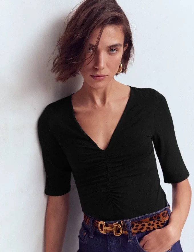 Tia Ruched V-neck Top Black Tia Ruched V-neck Top Black