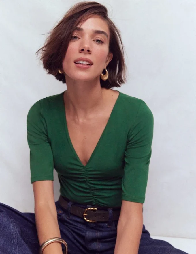 Tia Ruched V-neck Top Hunter Green Tia Ruched V-neck Top Hunter Green