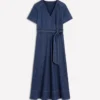 V-Neck Denim Dress Mid Vintage V-Neck Denim Dress Mid Vintage