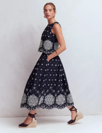 Verity Broderie Poplin Skirt Navy