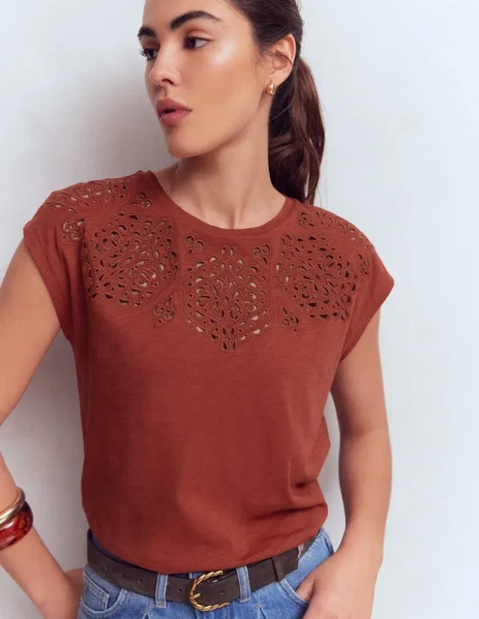 Willow Broderie T-shirt Burnt Orange Willow Broderie T-shirt Burnt Orange