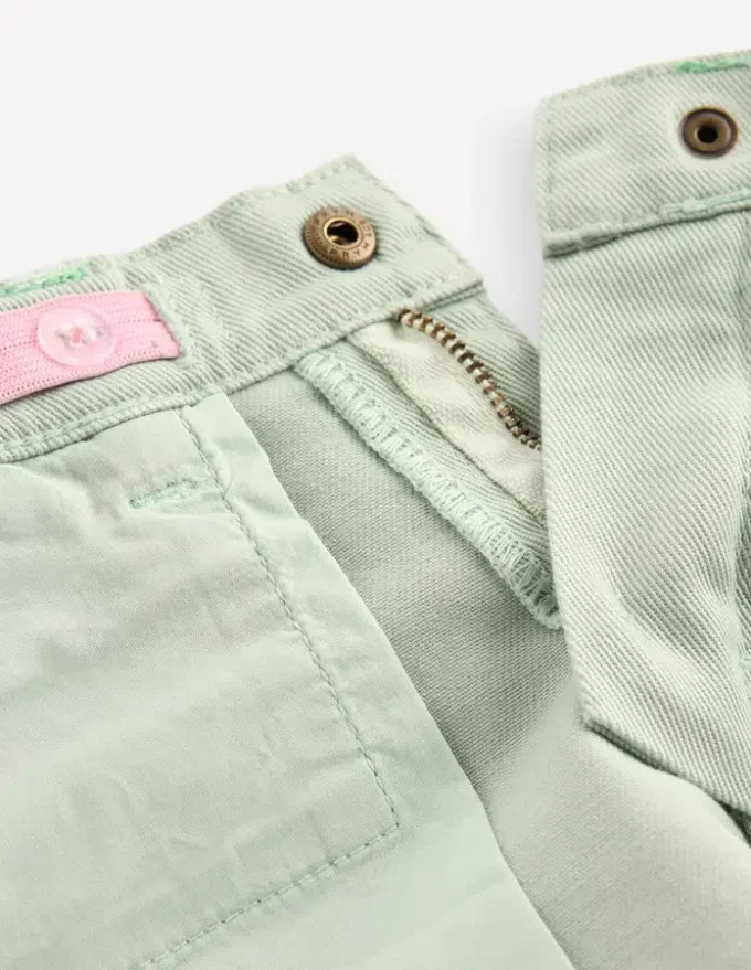 Woven Turn Back Short Pale Green Woven Turn Back Short Pale Green